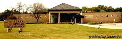 Best Western Old Main Lodge Уэйко Экстерьер фото
